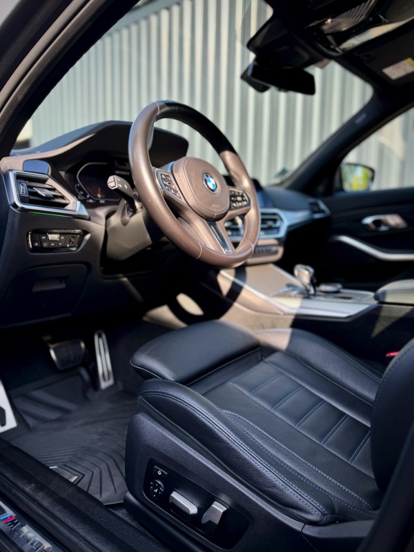 traitement céramique Krytex sur les sièges en cuir et volant d'une BMW série 3 Touring Viry Haute-Savoie