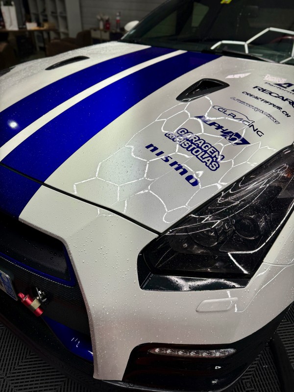 Detailing Viry Genève Annecy sur Nissan GTR