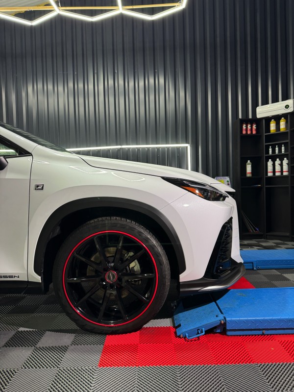 Pose de PPF sur une Lexus NX450h+ à Viry