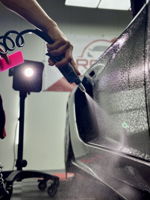 Protéger sa Lamborghini avec un film PPF XPEL FUSION – L’excellence posée à Viry, chez Raise Detailing