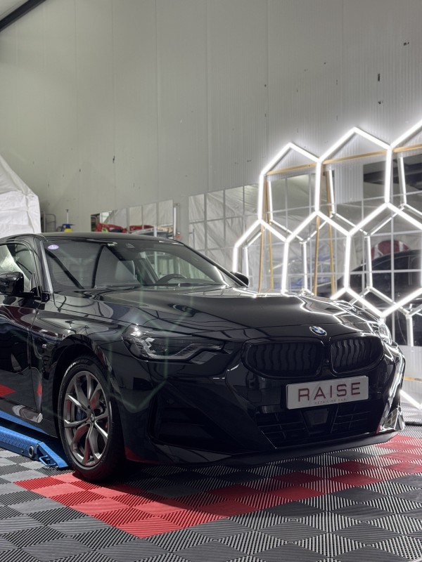 Un traitement céramique en 3 couches Krytex, pour cette BMW, entre Annecy et Genève