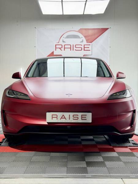 Traitement céramique au printemps : la meilleure façon de protéger et sublimer votre voiture après l’hiver en Haute-Savoie