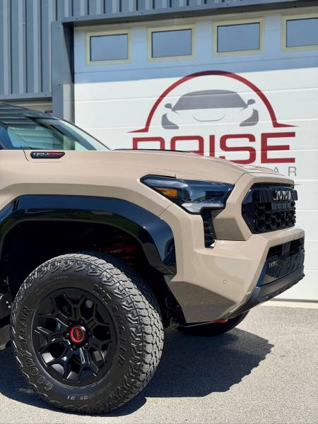 PPF complet XPEL Fusion sur Toyota Tacoma TRD Pro à Viry, proche Genève et Annecy