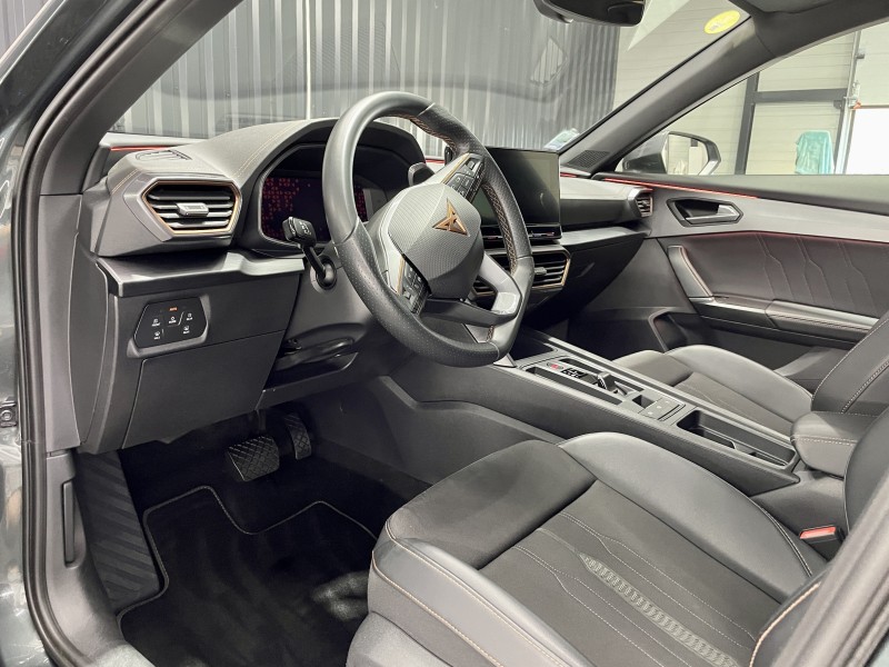 Genéve Nettoyage véhicule cupra Formentor 