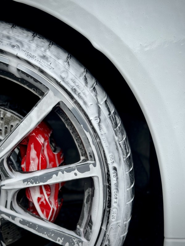 Porsche polissage complet à viry